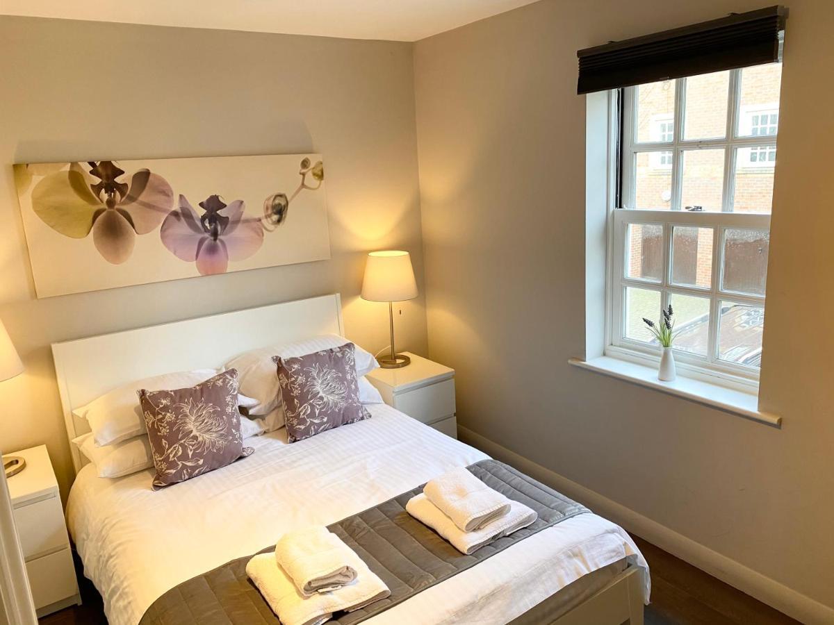 Urban Living's - The Huxley * Oxford